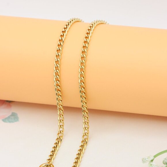 "Heart Charm Chunky Chain Yellow Necklace in Gold Finish, XPNL0375 - Picture 11 of 13